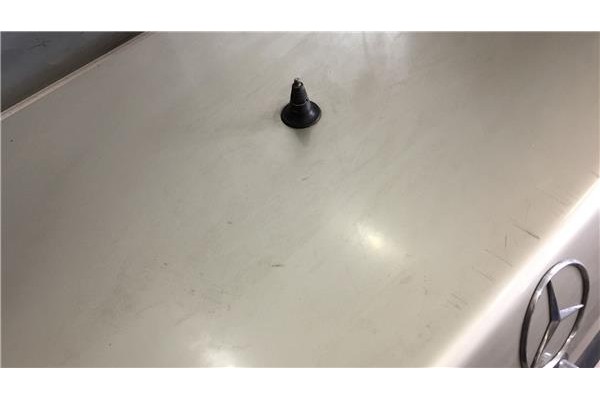Recambio de tapa maletero para mercedes-benz 190 (w201) turbo-d 2.5 (201.128) referencia OEM IAM A2017500175  