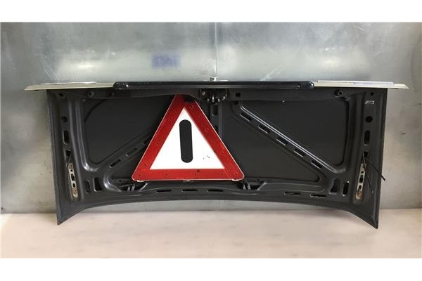 Recambio de tapa maletero para mercedes-benz 190 (w201) turbo-d 2.5 (201.128) referencia OEM IAM A2017500175  