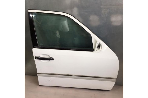 Recambio de puerta delantero derecha para mercedes-benz clase c (bm 202) berlina 2.2 220 (202.022) referencia OEM IAM  BM202 