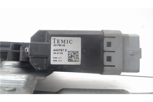 Recambio de elevalunas electrico delantero izquierdo para peugeot 207 1.6 hdi referencia OEM IAM   