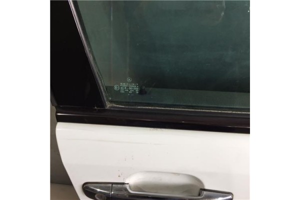 Recambio de puerta delantero derecha para mercedes-benz clase c (bm 202) berlina 2.2 220 (202.022) referencia OEM IAM  BM202 