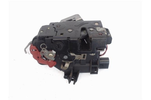 Recambio de cierre electromagnetico trasero derecho para audi a4 berlina (8e) 1.8 t referencia OEM IAM 8E0839016C 4B0839016D 8E0