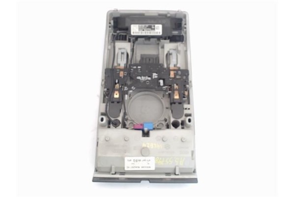 Recambio de luz delantero central techo para audi a6 avant (4f5) 2.8 fsi referencia OEM IAM 4F09471406PS 4F094714013T 