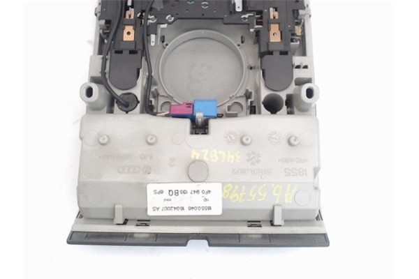 Recambio de luz delantero central techo para audi a6 avant (4f5) 2.8 fsi referencia OEM IAM 4F09471406PS 4F094714013T 