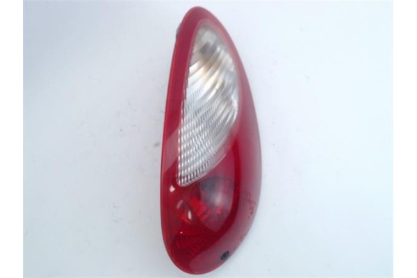 Recambio de piloto trasero derecho para chrysler pt cruiser 1.6 referencia OEM IAM   