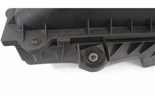 Recambio de carcasa filtro aire para volkswagen golf iv berlina (1j1) 1.9 tdi referencia OEM IAM 1j0129620 ESTFA0901JM 1J0127401