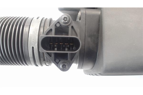 Recambio de carcasa filtro aire para volkswagen golf iv berlina (1j1) 1.9 tdi referencia OEM IAM 1j0129620 ESTFA0901JM 1J0127401