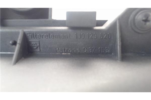 Recambio de carcasa filtro aire para volkswagen golf iv berlina (1j1) 1.9 tdi referencia OEM IAM 1j0129620 ESTFA0901JM 1J0127401