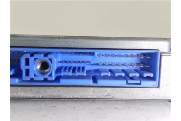 Recambio de centralita para nissan micra (k11) 1.3 i 16v referencia OEM IAM 237100U401 261203984 