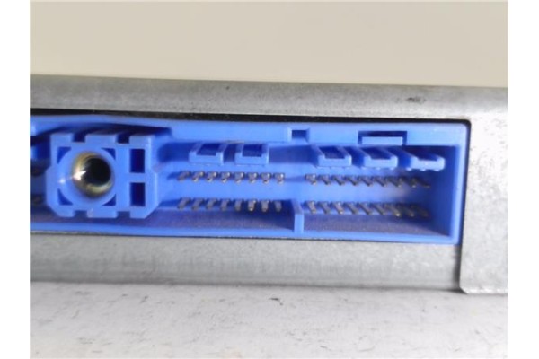 Recambio de centralita para nissan micra (k11) 1.3 i 16v referencia OEM IAM 2371099B60 261200965 