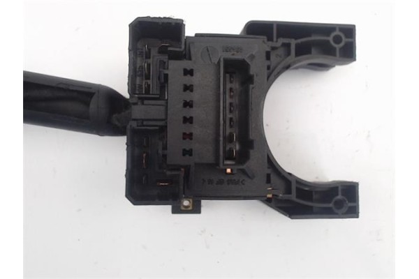 Recambio de mando limpiaparabrisas para audi a4 avant (8d) referencia OEM IAM   