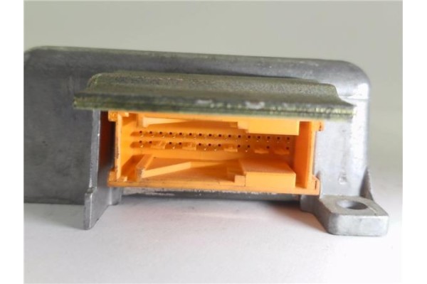 Recambio de centralita airbag para bmw serie 3 berlina (e36) 1.7 318tds referencia OEM IAM 65778362119 BAE12198403 
