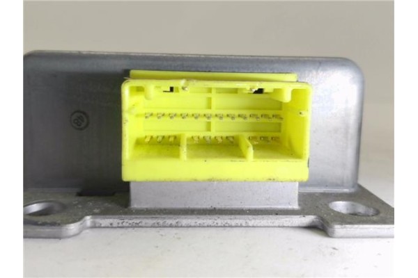 Recambio de centralita abs para nissan primera berlina (p11) 2.0 16v referencia OEM IAM 285562F200 2,85E+08 