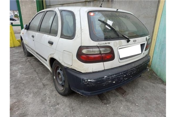 nissan almera (n15)(1995) del año 