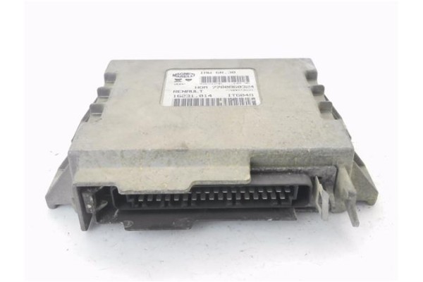 Recambio de centralita para renault twingo ii 1.2 acces referencia OEM IAM 7700860324 IAW6R30 