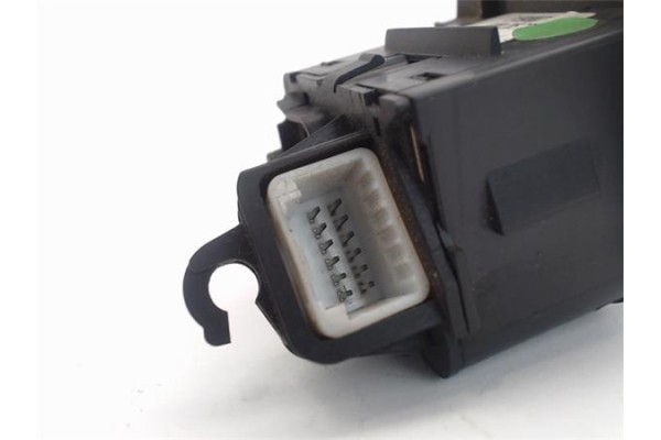 Recambio de mando de luces para renault scenic ii (jm) referencia OEM IAM 8200206738 61890007 