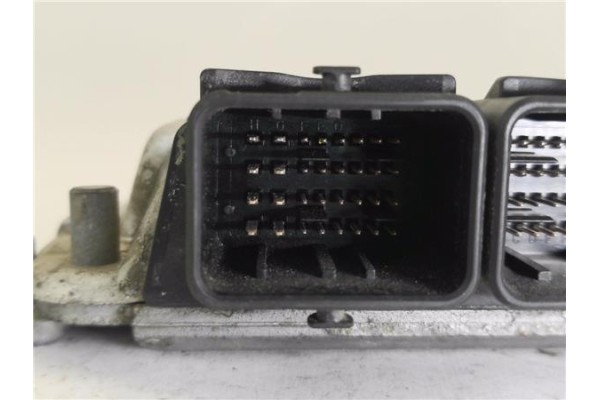 Recambio de centralita para nissan interstar furgón (x70) dci 100 referencia OEM IAM 8200091432 281010784 