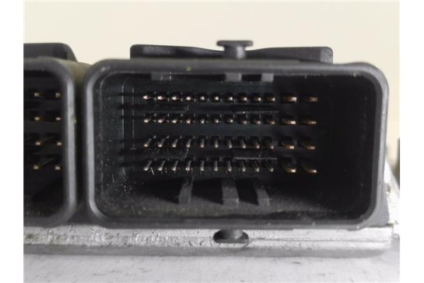 Recambio de centralita para nissan interstar furgón (x70) dci 100 referencia OEM IAM 8200091432 281010784 