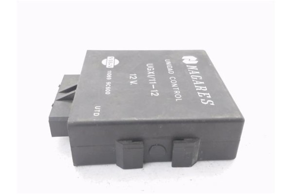 Recambio de centralita para nissan vanette cargo (hc23) 2.3 d referencia OEM IAM 110699C600 UGXI1112 