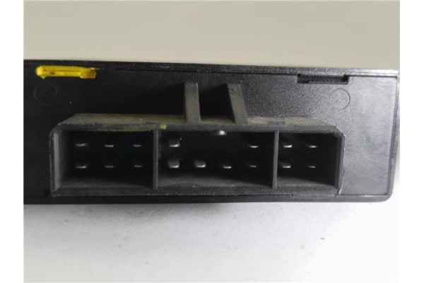 Recambio de centralita para nissan vanette cargo (hc23) 2.3 d referencia OEM IAM 110699C600 UGXI1112 
