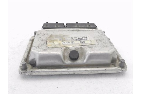 Recambio de centralita para volkswagen polo iii berlina (6n2) 1.4 trendline referencia OEM IAM 045906019 281001940 