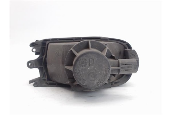 Recambio de faro antiniebla derecho para renault r 19 berl. con portón (b/c53) referencia OEM IAM 7700830610  