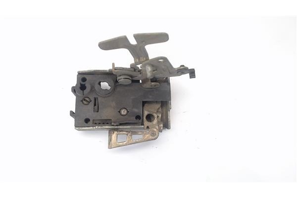 Recambio de cierre electromagnetico trasero izquierdo para citroen saxo 1.5 d referencia OEM IAM 913761  