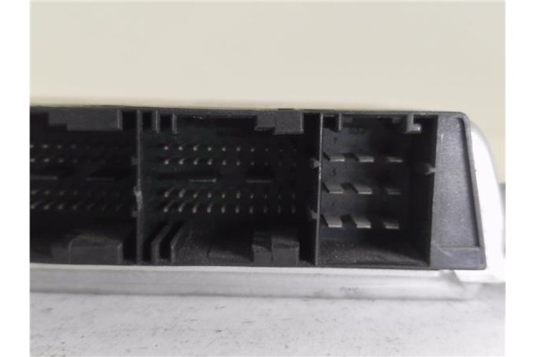 Recambio de centralita para bmw serie 3 berlina (e46) 2.0 320d referencia OEM IAM 7785098 281001445 