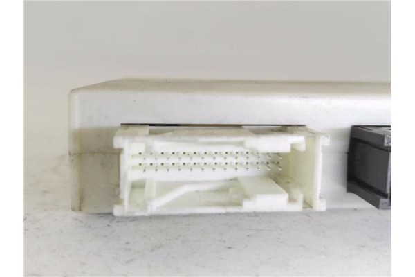 Recambio de centralita para bmw serie 5 berlina (e39) 2.5 525tds referencia OEM IAM 61358381962 5DK00704726 
