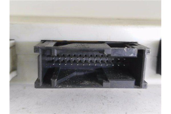 Recambio de centralita para bmw serie 5 berlina (e39) 2.5 525tds referencia OEM IAM 61358381962 5DK00704726 