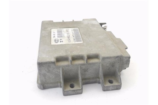 Recambio de centralita para seat marbella 0.9 ce referencia OEM IAM IAW6FSF 6160204701M 