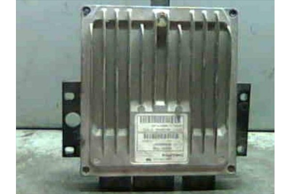 Recambio de centralita para renault twingo (cn0_) 1.5 dci (cn0e) referencia OEM IAM 82009115668200882087 86598714 JBG 