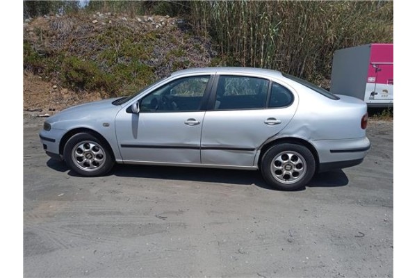 seat toledo (1m2) del año 1999