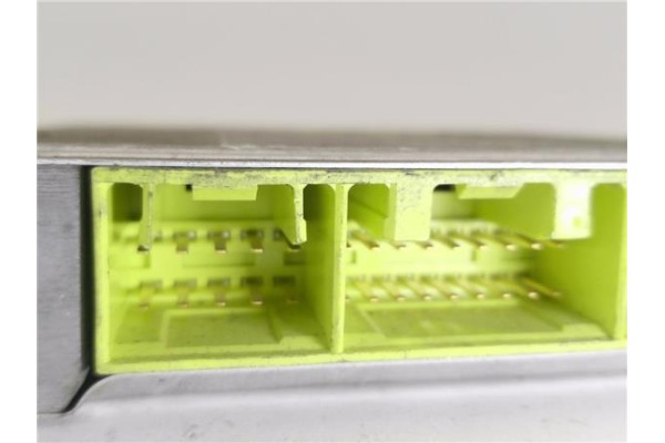 Recambio de centralita para toyota celica (st16_) 1.6 gt 16v referencia OEM IAM 8966120450 1756000351 