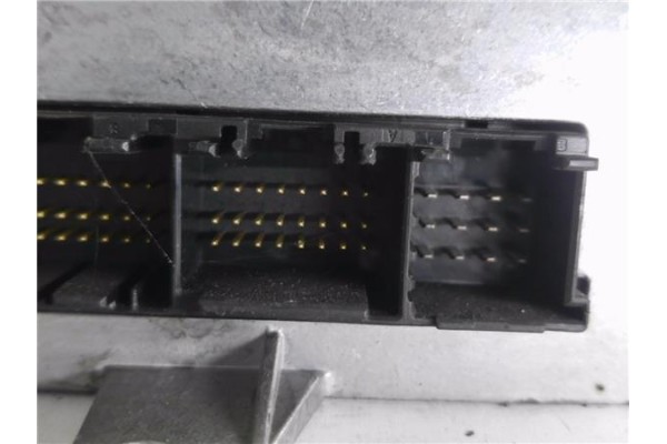 Recambio de centralita para audi a4 berlina (b5) 1.8 referencia OEM IAM 8D0907557C 261203938 