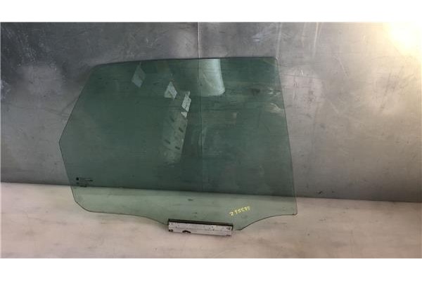 Recambio de luna puerta trasero derecha para opel vectra b berlina referencia OEM IAM   
