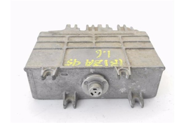 Recambio de centralita para seat ibiza (6k1) 1.6 i referencia OEM IAM 8A0907311J 261203192 