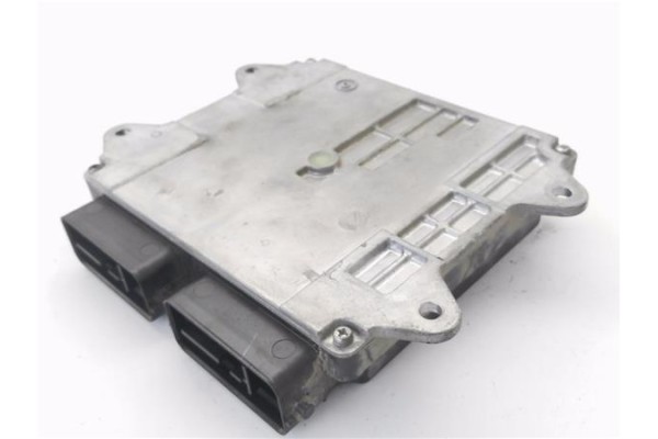 Recambio de centralita para mitsubishi colt cz3 berl. 5 (z30a) 1.3 (z35a, z33a, z34a) referencia OEM IAM 1860A552 E6T42484 