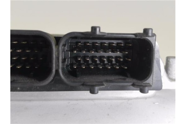 Recambio de centralita para seat ibiza (6l1) 1.6 16v referencia OEM IAM 03C906057AG 261201667 