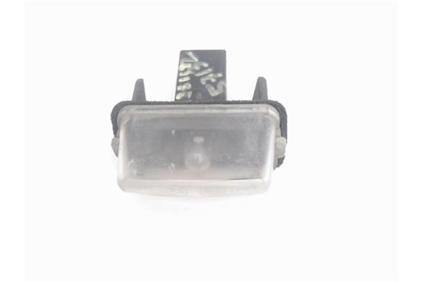 Recambio de piloto matricula trasero derecho para peugeot 207 1.6 hdi referencia OEM IAM   