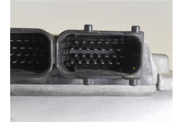 Recambio de centralita para audi a3 (8l) 1.8 t ambiente (132kw) referencia OEM IAM 06A906018C 261204126 