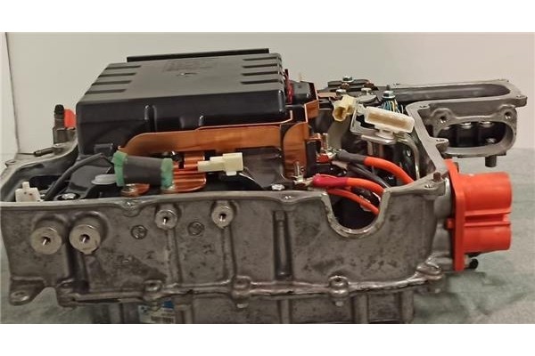 Recambio de convertidor para toyota prius (nhw20) híbrido basis referencia OEM IAM 05E18C  