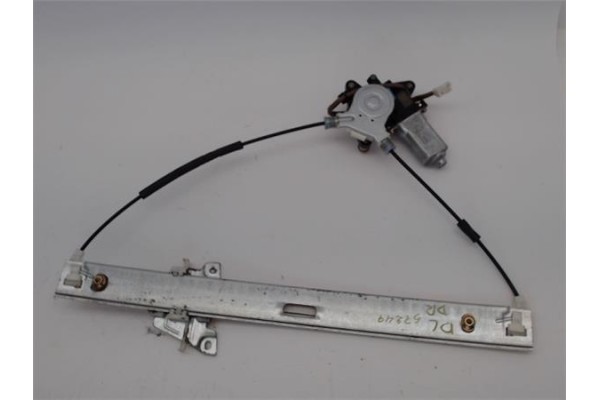 Recambio de elevalunas electrico delantero derecho para mazda premacy (cp)(1999) 2.0 td referencia OEM IAM 8621003883 CM010410E 