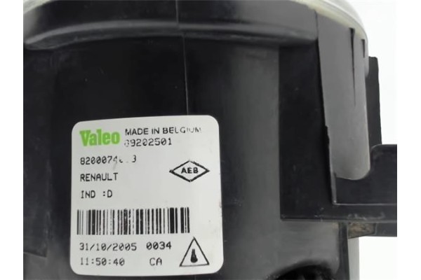 Recambio de faro antiniebla izquierdo para renault megane ii (bm0/1_, cm0/1_) 1.6 16v referencia OEM IAM 8200074003 09202501 