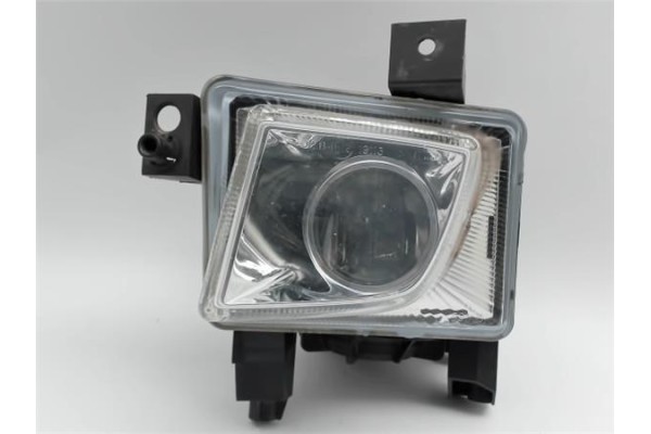 Recambio de faro antiniebla izquierdo para opel vectra c berlina 2.0 dti 16v referencia OEM IAM 09185794 0096726 
