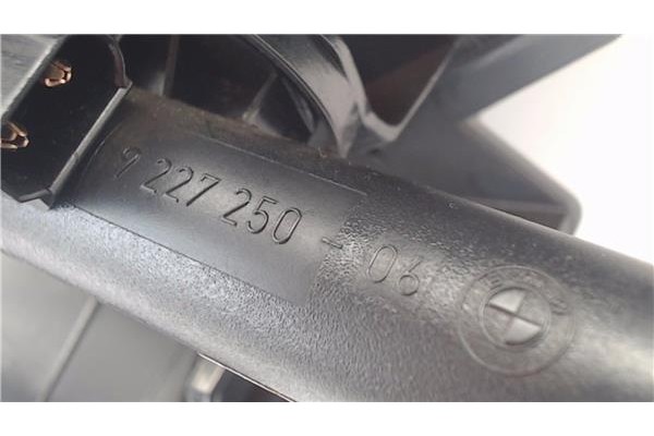 Recambio de guantera salpicadero para bmw serie 1 berlina 5p (f20) 2.0 116d referencia OEM IAM 922725006  