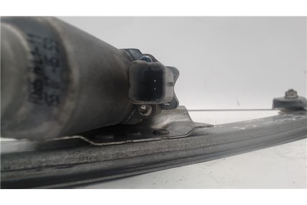 Recambio de mecanismo elevalunas delantero derecho para citroen c1 referencia OEM IAM 9222T6  