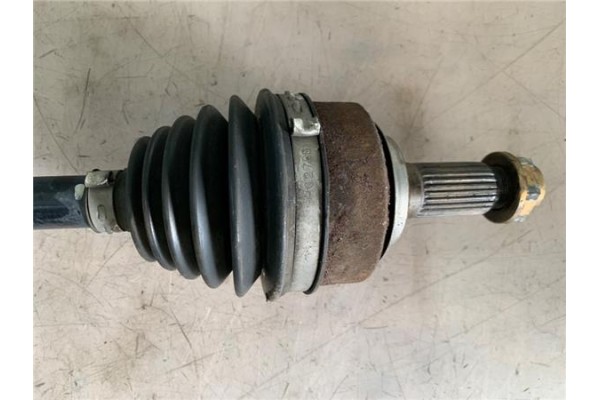 Recambio de palier delantero derecho para honda jazz (gd1/5) 1.4 referencia OEM IAM   