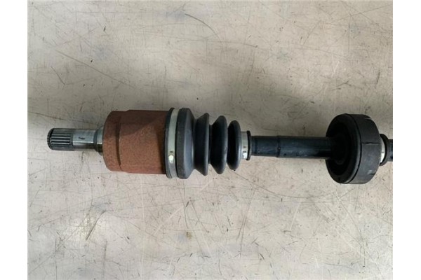 Recambio de palier delantero derecho para honda jazz (gd1/5) 1.4 referencia OEM IAM   