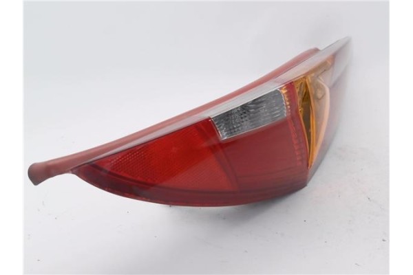Recambio de piloto trasero derecho para fiat ii punto (188) berlina 1.2 16v elx referencia OEM IAM 46794077  